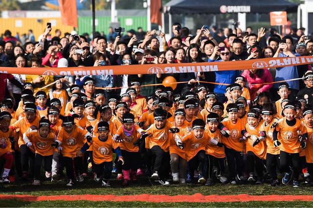 禹唐体育2024年体育营销项目推介｜斯巴达勇士儿童赛(图4)