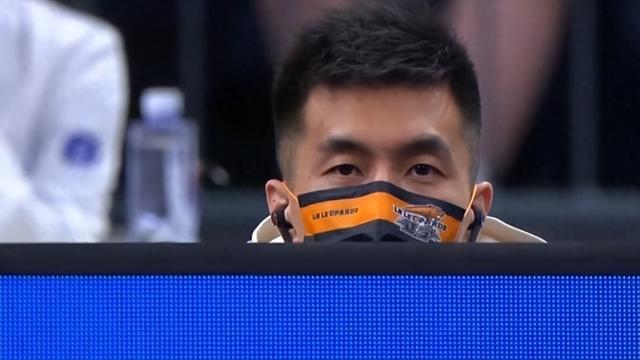 星空体育网址：郭艾伦加盟广州男篮倒计时？球迷商店赶制球衣尚未确定具体号码(图4)