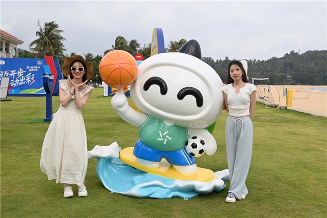 公益体彩助力全民健身“迈开步动出彩”品牌活动在万宁日月湾开展(图3)