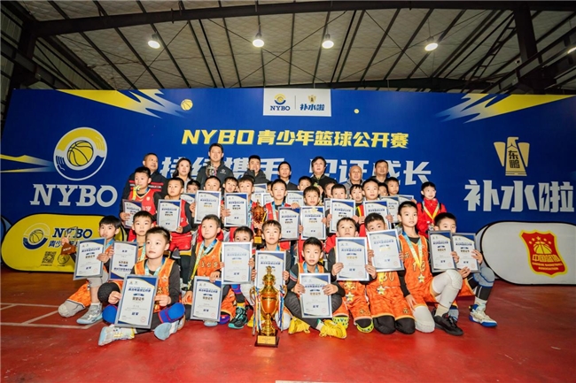 星空体育网站：锚定热门赛事东鹏饮料用体育营销讲好品牌故事(图4)