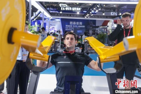 2025中国国际体育用品博览会在江西南昌开幕(图4)