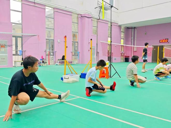 星空体育平台：花都135所校园体育设施开放全民共享“10分钟健身圈”(图5)