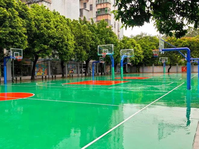 星空体育平台：花都135所校园体育设施开放全民共享“10分钟健身圈”(图9)