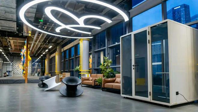 星空体育平台：50万岩友掀起攀岩热潮谁吃到了红利？(图6)