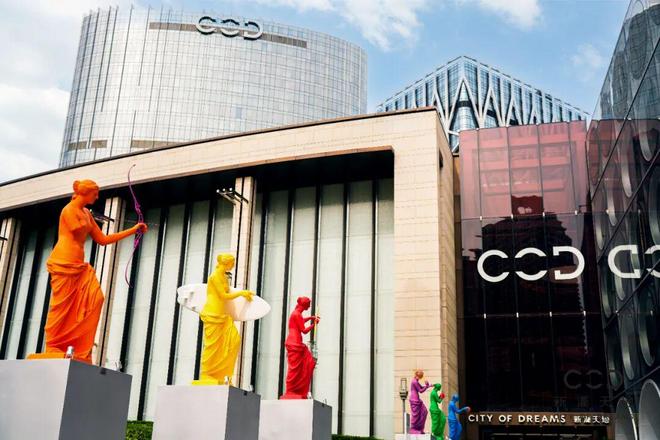 星空体育平台：《动竞艺境》及《美与姿态》于澳门新濠天地盛大揭幕(图3)