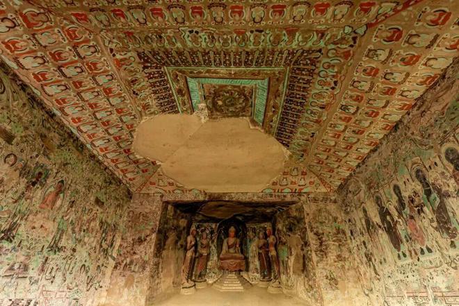 首店开业、热门IP展览、惠民购物……长宁精品消费月来啦！(图26)